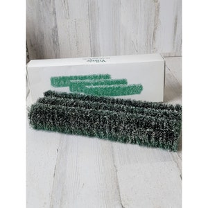 Dept 56 52662 Flexible Sisal Hedge village accessory xmas set