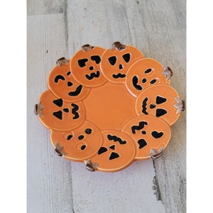 Palm tree co pumpkin face plate Halloween dish jack o lantern