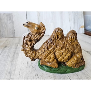 Vintage Italy large camel AS IS paper mache nativity Italian fontanini laying down Xmas religious decor