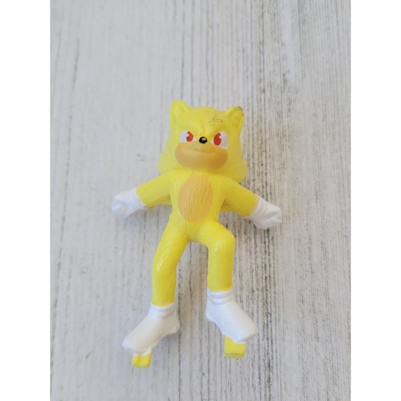 Sonic The Hedgehog Basic Super Sonic Action Figure