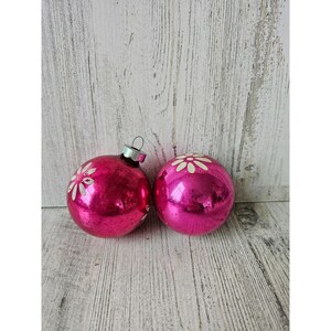 Vintage pink USA ball flower ornament tree set