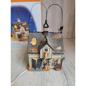 Dept 56 55055 AS IS Creepy Creek Carriage House snow village Halloween