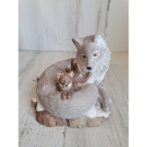 Lenox 1991 keeping warm gentle Majesty vintage figure