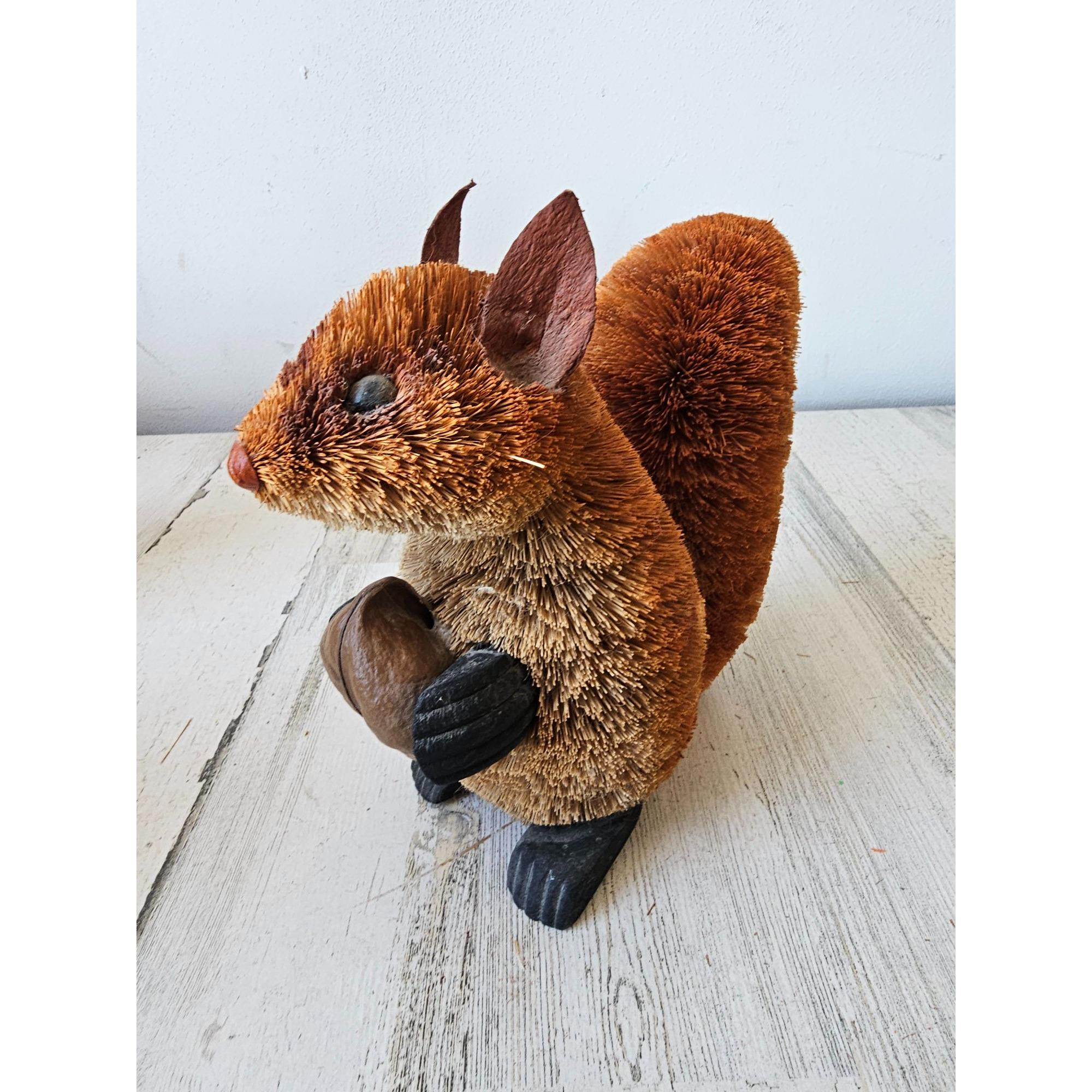 Vintage Pier 1? Sisal Bottle Brush Squirrel Nut Bristle Decor Life
