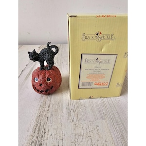 Broomsnickle arched cat pumpkin Halloween Linda Lindquist Baldwin statue glitter vtg style figurine Enesco 2000