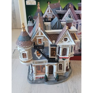 Lemax Row House Apartments/ Curio Shop village accessory xmas decor