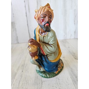 Vintage wisemen Japan nativity large myrrh paper mache village Xmas
