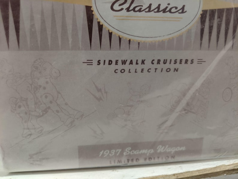 Miniature Trottinette Streamline Scooter 1937 Kiddie Car Classics Hallmark