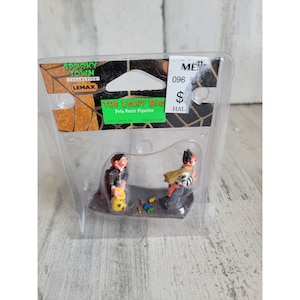 Lemax 2000 the Leaky bag Halloween trick or treater Village accessory candy