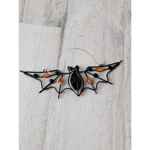 Hanging wire bat Halloween ornament wing vampire