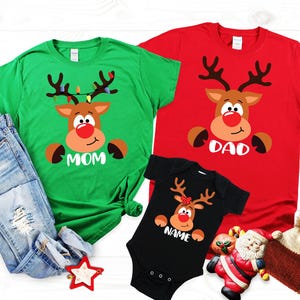 Kerstshirt familie rendieren, aangepaste pyjama familienaam, gepersonaliseerd kerstshirt familie, bijpassend familieshirt, grappig kerst-T-shirt