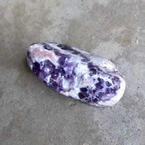 Chevron Amethyst Tumbled