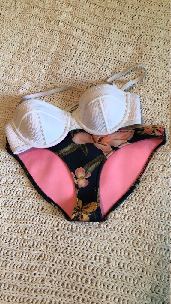 triangl bikini set