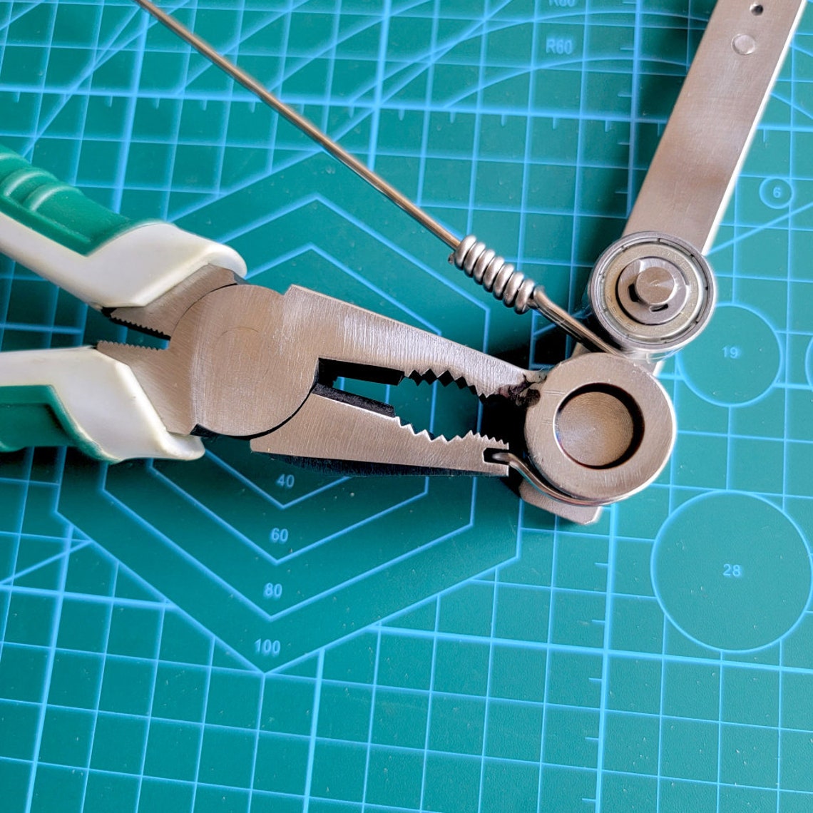 DIY wire keychains making tools Handmade keychain tools wire Etsy 日本