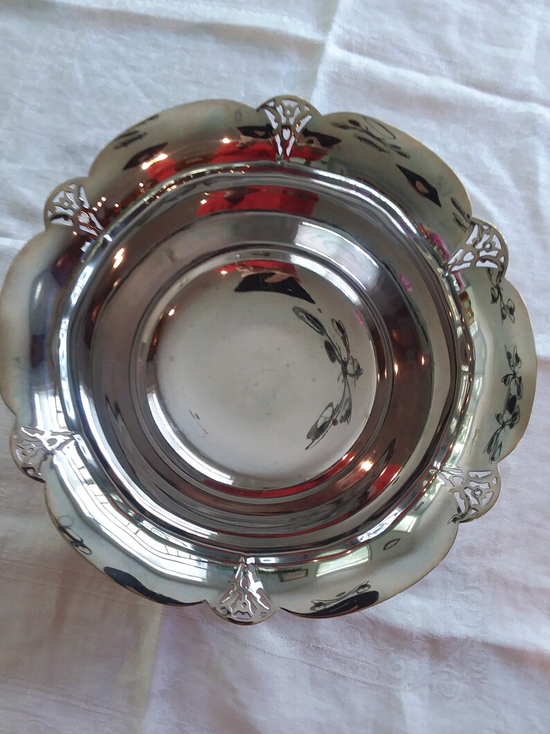 Small FOOTED SILVER BOWL Wm. Rogers Silverplated 7.5 Inches Etsy