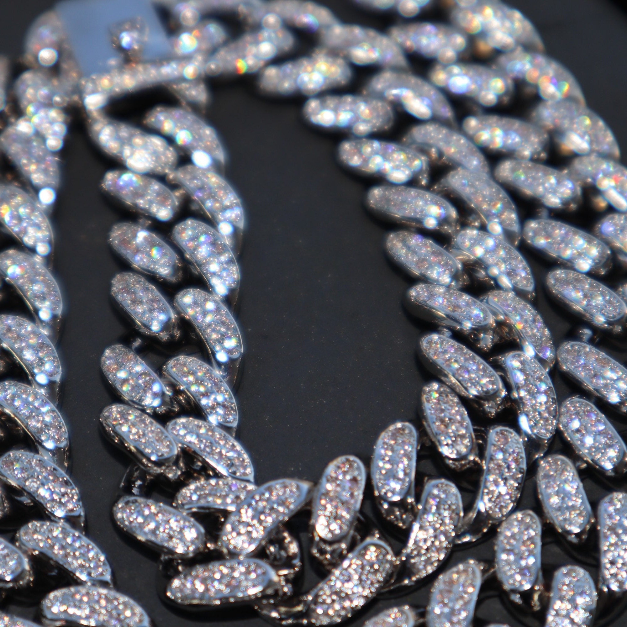 Collana Uomo Catena Miami Cuban Curb In Ottone Placcato Oro 14K Con Zirconi – 24 Pollici 14mm
