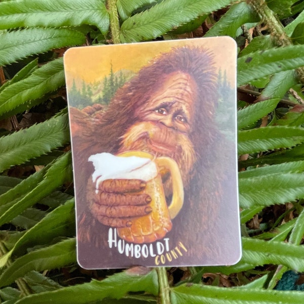 Humboldt Bigfoot Drinking Beer Vinyl Sticker | Humboldt County, California | Water Bottle Sticker | Sasquatch | Craft Beer Lover | Redwoods