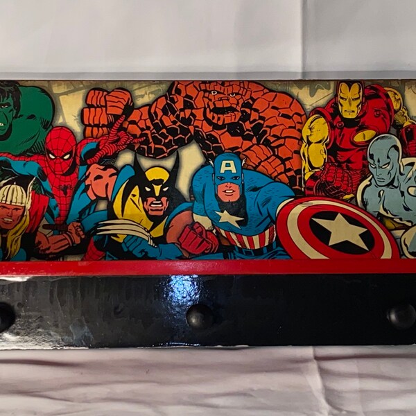 Marvel Avengers Superheroes Coat Rack and Shelf Spider Man Hulk Captain America Collectible Memorabilia