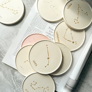 Sternzeichen Untersetzer 12 verschiedene Zeichen |  Sternzeichen-Untersetzer | Minimalistische Trinket Dish Kaffee Untersetzer | Kaffee Tisch Dekoration