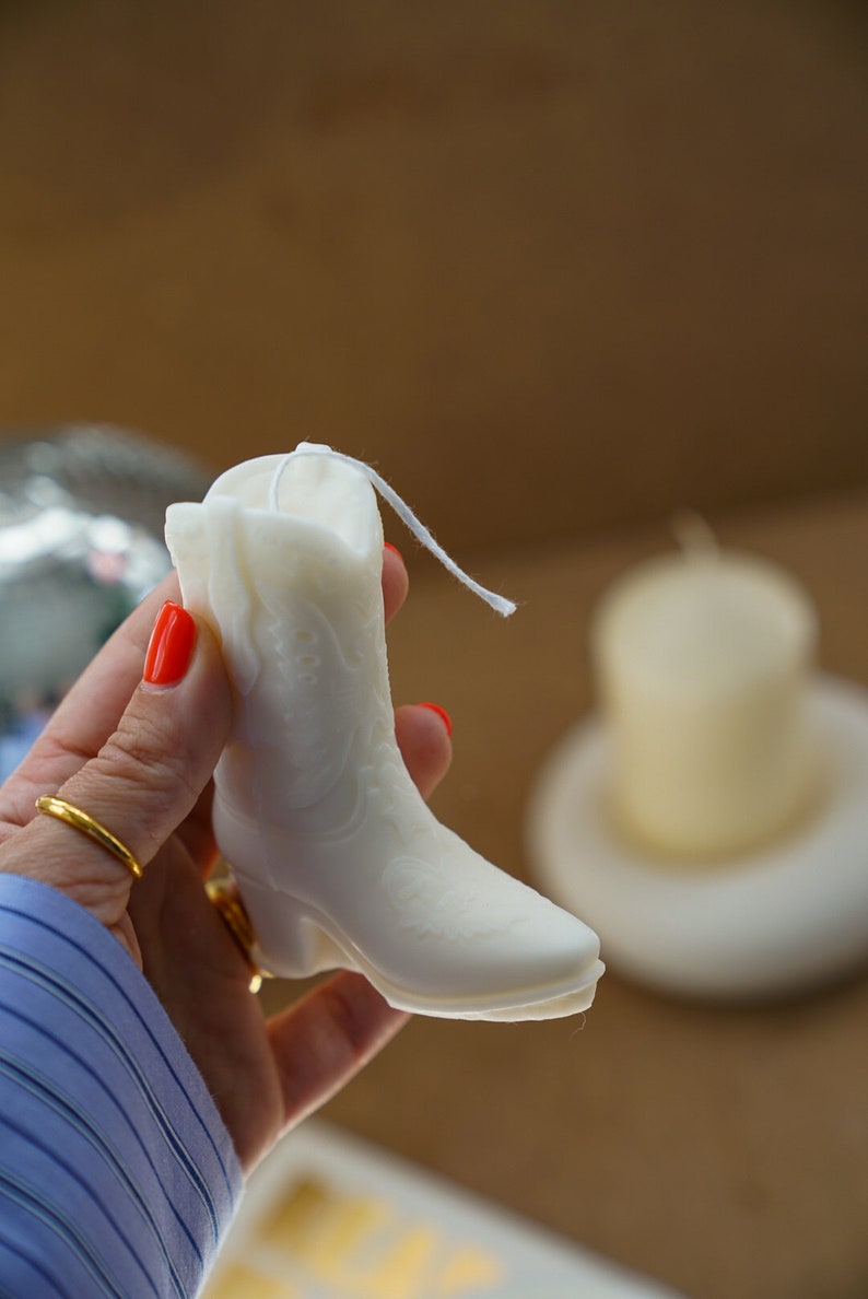 Gokican Cowboy Boot Candle
