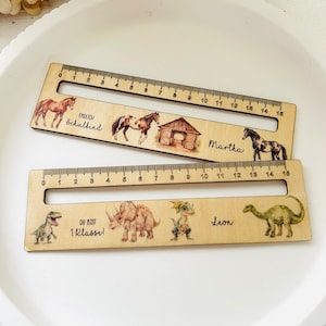 Aiuto per la lettura, bambino in età scolare, ritorno a scuola, cono scolastico, regalo per l'inizio della scuola, righello in legno, cavallo, personalizzato, dinosauro, righello colorato
