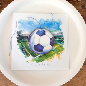 Carte pour la rentrée scolaire, carte pour écolier, cadeau cône scolaire, cadeau pour la rentrée scolaire, pendentif en bois, personnalisé, football, dinosaure