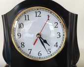 Smiths Style Art Deco Quartz Bakelite clock