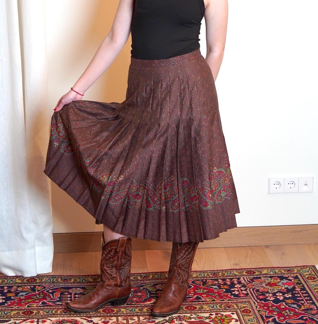 Vintage Irregular Chain Pleated Skirt  KF81041