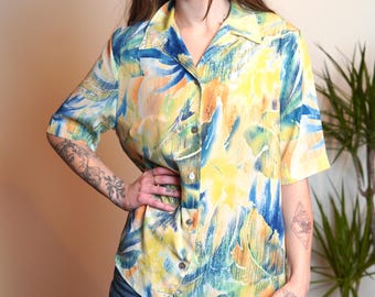 Blusa vintage de los 90 con estampado de acuarela: corte holgado, manga corta