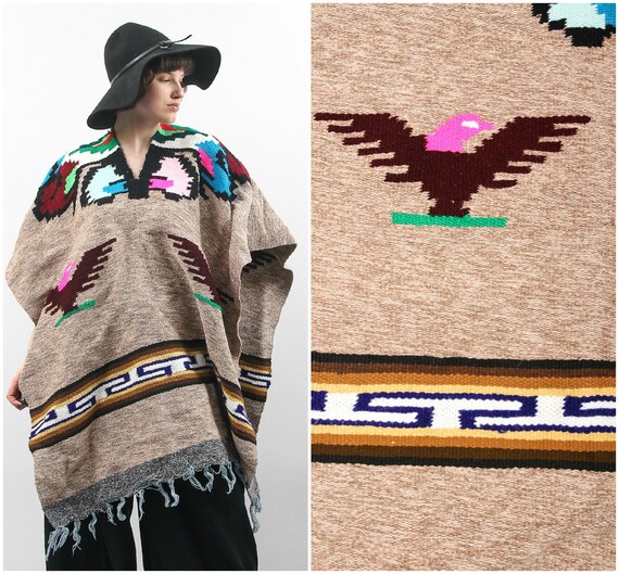 70s Poncho / Beige Poncho / Mexican Poncho / Aztec