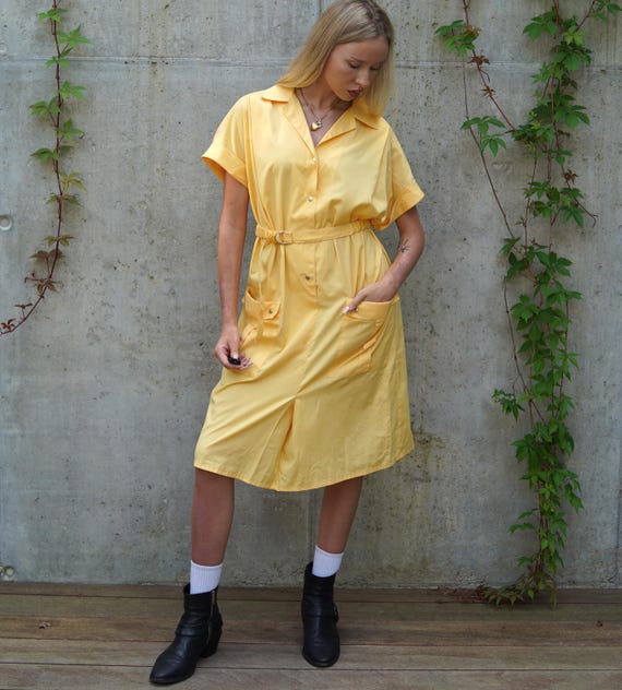 knee length dresses for ladies Caroline Short Sleeve Midi Dress