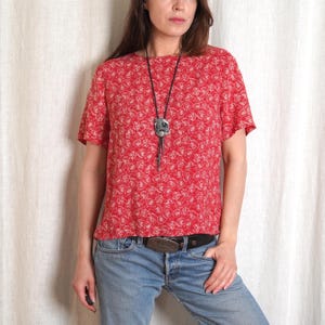 Vintage Red Roses Pattern Blouse / St Michael Blouse Large / 90s Red Floral Blouse / Summer Blouse / Woman Roses Blouse / 90s Viscose Blouse