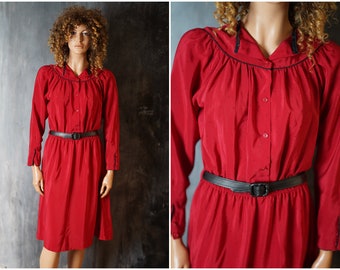 90s Red Dotted Dress / Vintage Red Retro Dress / Vintage Bohemian Dress /Long Sleeve Midi Belted Dress /Everyday Dress /Midi Dress /Dress L