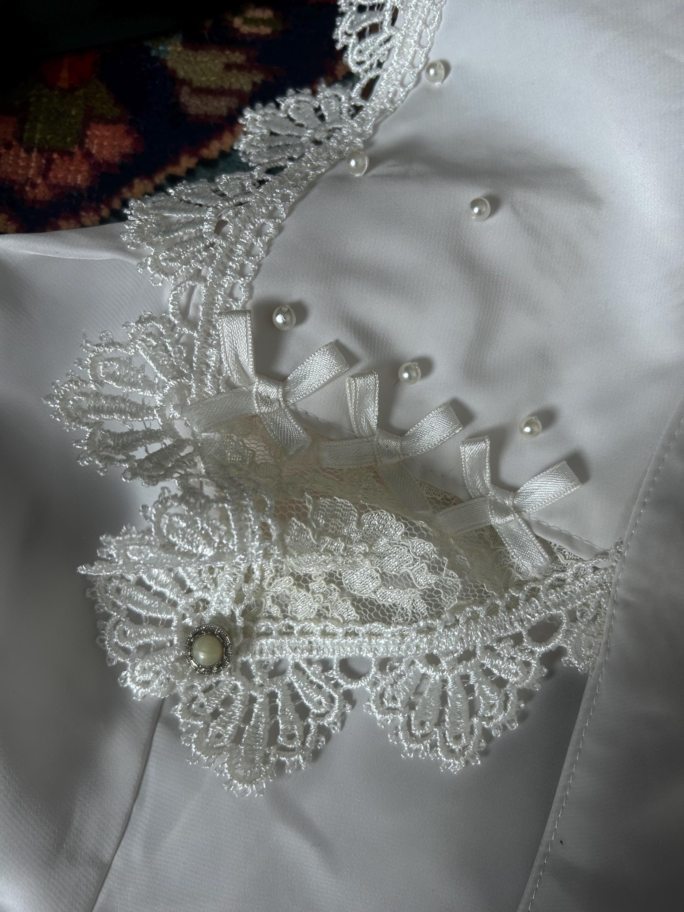 Vintage 90s White Blouse: Victorian Lace Collar, Pearl Buttons - Etsy