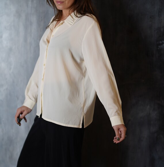 Vintage Beige Solid Blouse / 90s Women Button Up … - image 3