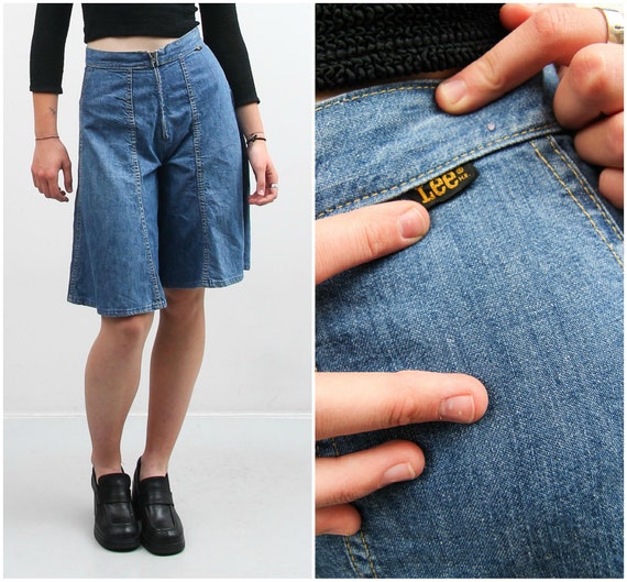 Vintage Flared Shorts / Denim Shorts / Zip Up Shor