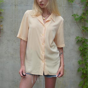 Delmod Button Up Blouse / 90s Light peach colour blouse / Vintage woman Summer blouse Large / Collared Shirt / 90s Top