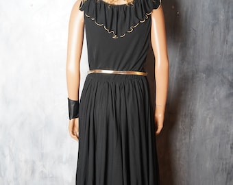 chinese dress ladies Satin Deep V Neck Strapless Maxi Dress With Gold Belt – RAISA VANESSA INT main image 1