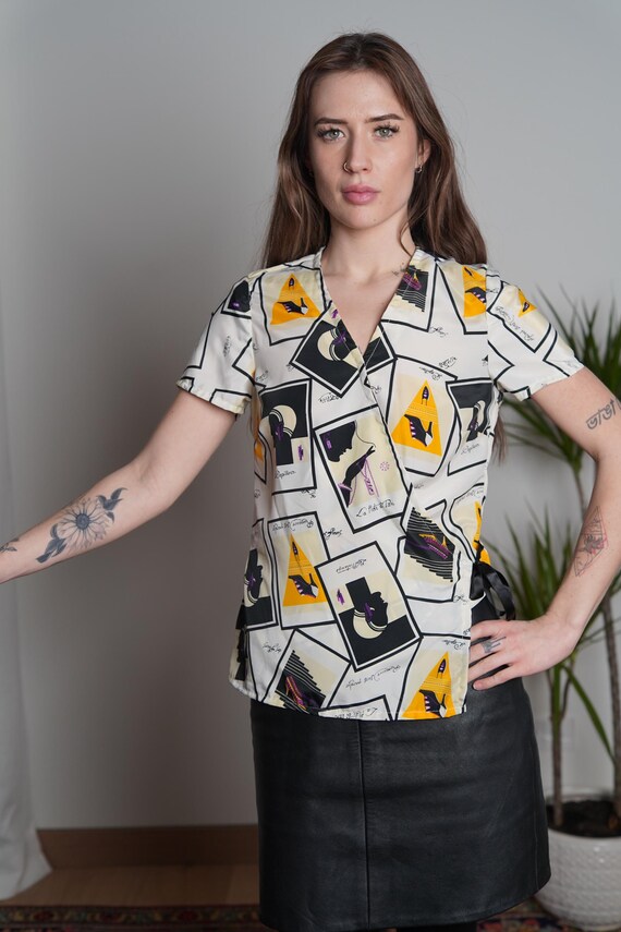 Vintage 90s French Face Print Blouse: Abstract Pa… - image 2