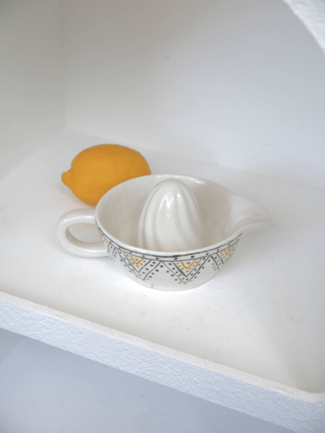 Vintage Ceramic Lemon Squeezer / Lemonade Tools / Lemon Juicer Etsy