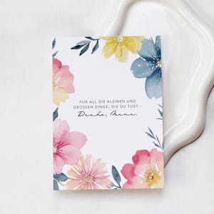 Karte zu Muttertag KARI – liebevolle Karte mit floralen Motiven zum Danke sagen an Mama – persönliche Grußkarte zum Muttertag