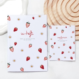 Personalisierte U-Heft Hülle & Impfpasshülle mit Erdbeeren und Gänseblümchen AMELIE – Geschenk zur Geburt für Mädchen, Umschlag Vorsorgeheft