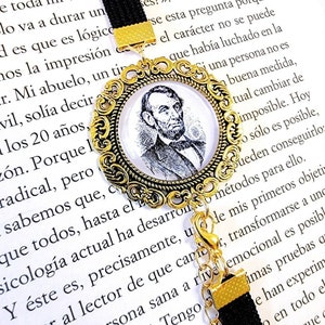 Abraham Lincoln,elastic bookmark,adjustable, black and gold.