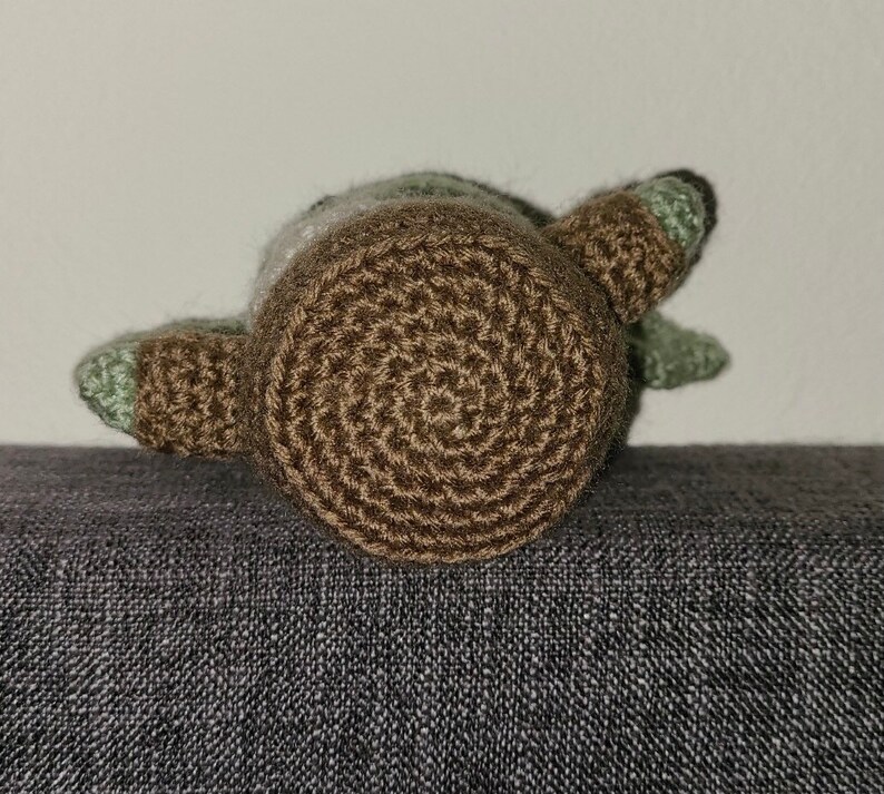 Baby Yoda - Star Wars inspired crochet amigurumi plush image 3
