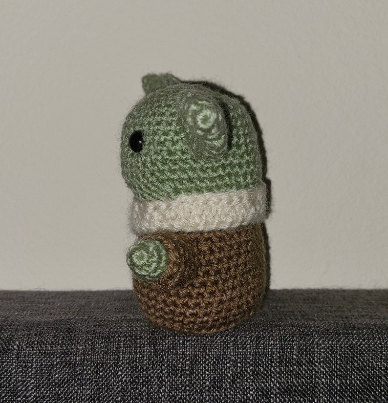 Baby Yoda - Star Wars inspired crochet amigurumi plush image 5