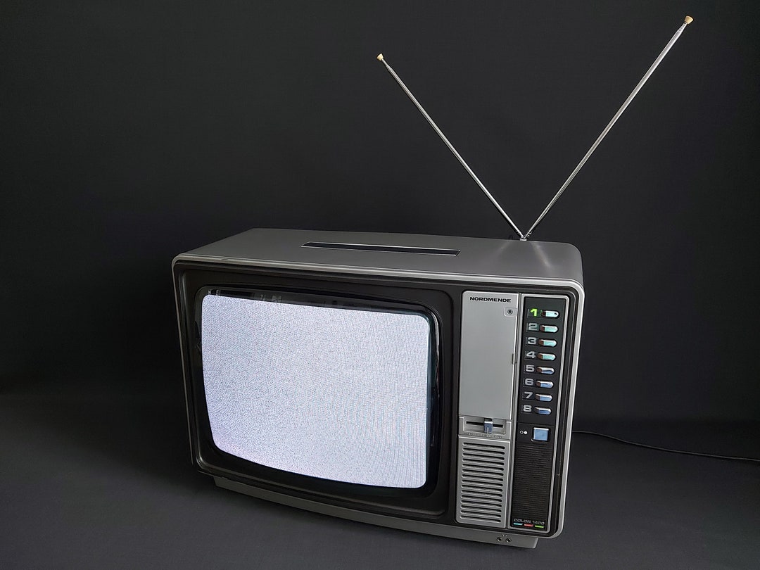 カラーテレビ ビンテージ 昭和レトロ ゼネラルテレビ TW-12トランジスター式 昭和テレビ