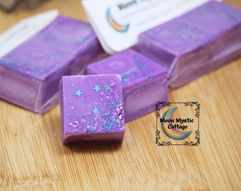 Violet Scented Wax Melt, Wax Melt Sample Cube, Wax Melt Samples, Violet Floral Wax Melts, Soy Wax Melts, Floral Wax Melt, Scented Wax Melt