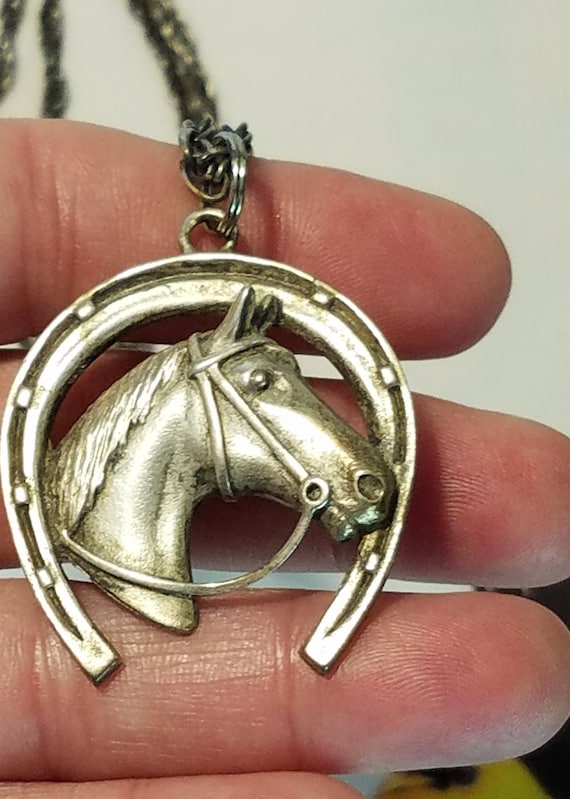 Beautiful Vintage Pewter Horse Head Pendant Neckla