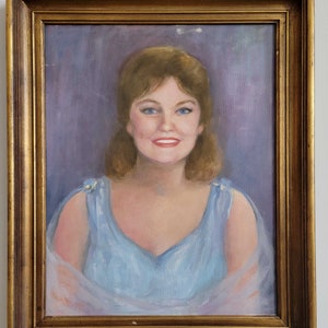Wunderschönes Portrait gemälde einer Frau mit blauem Kleid