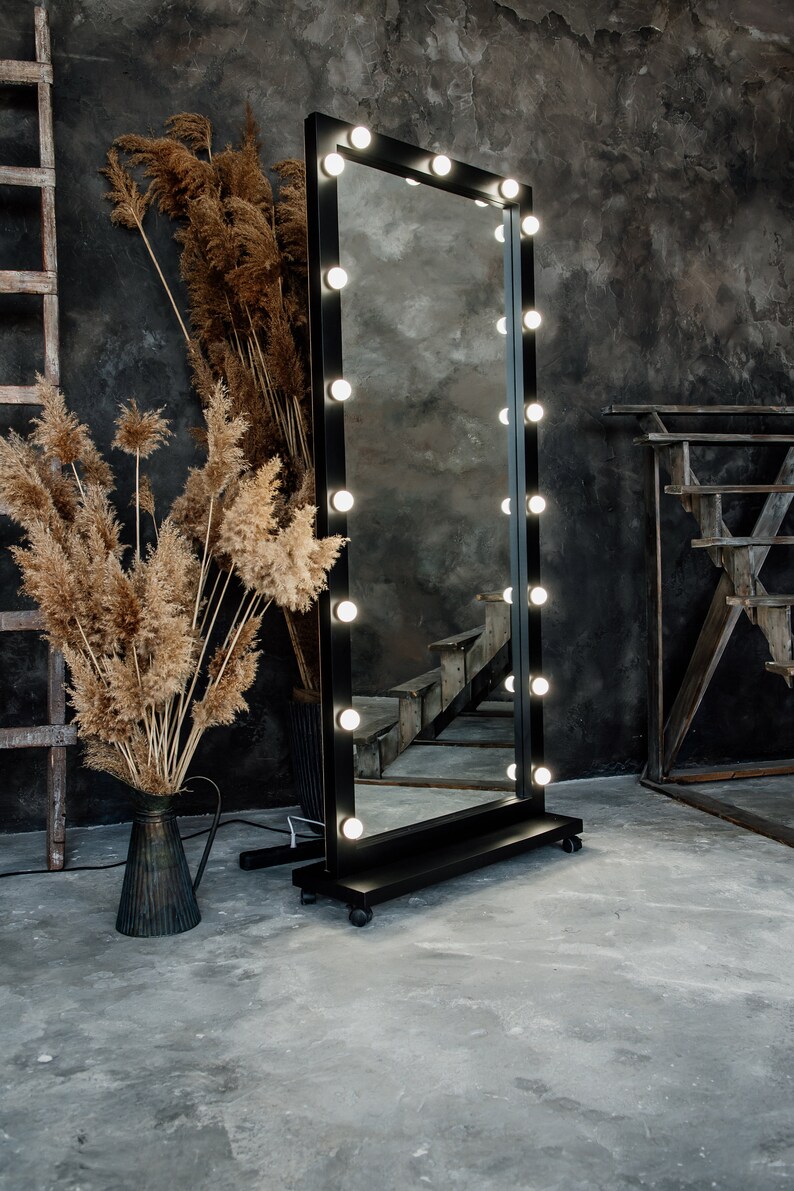 Espejo negro de Hollywood con luces espejo showroom con | Etsy